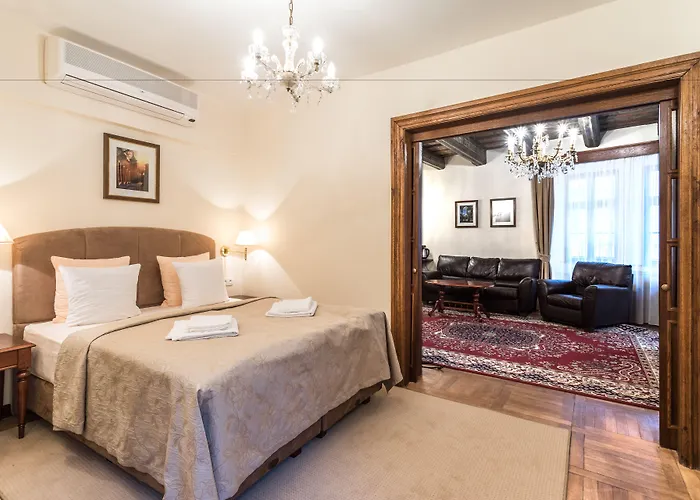 Aurus By Adrez Prague