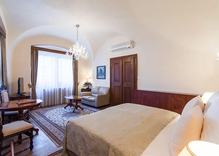 Aurus By Adrez Hotel 4*