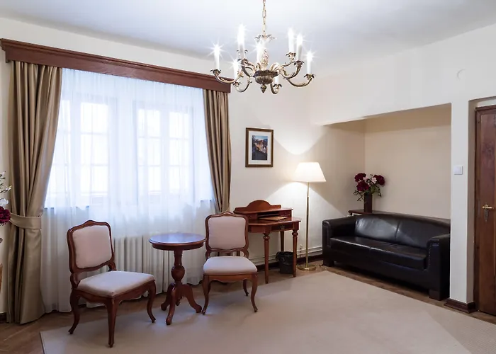 Hotel Aurus By Adrez