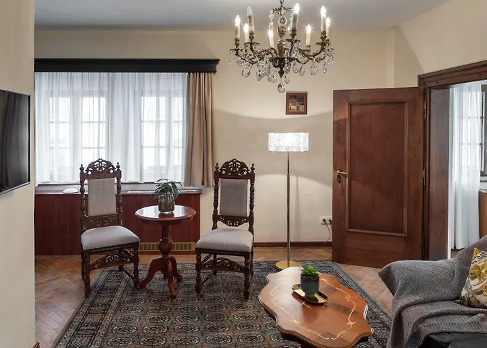 Hotel Aurus By Adrez