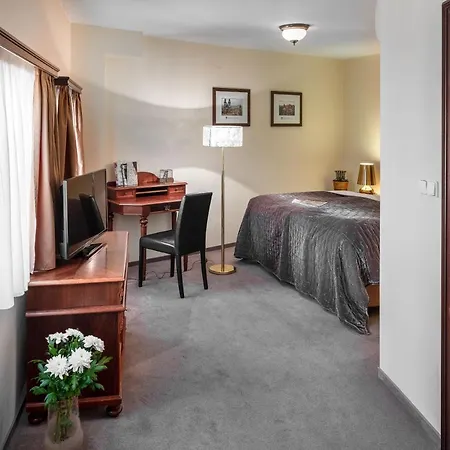 Aurus By Residences 4*