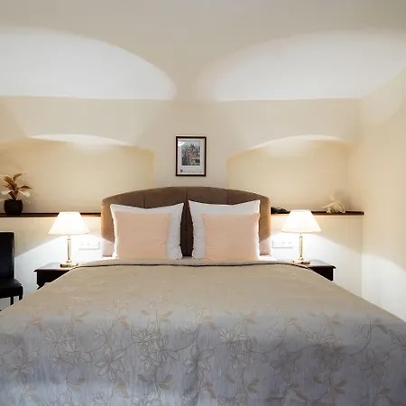 Aurus By Adrez Hotel 4*