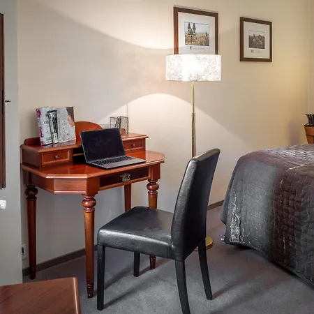 Aurus By Adrez Hotel