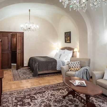 Aurus By Adrez Hotel