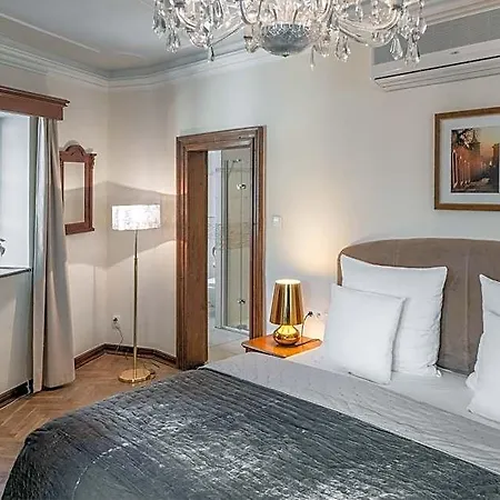 Aurus By Adrez 4* Praga