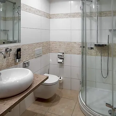 Aurus By Adrez Hotel 4*
