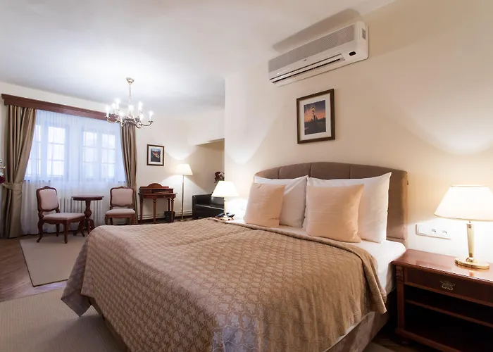 Aurus By Adrez Hotel