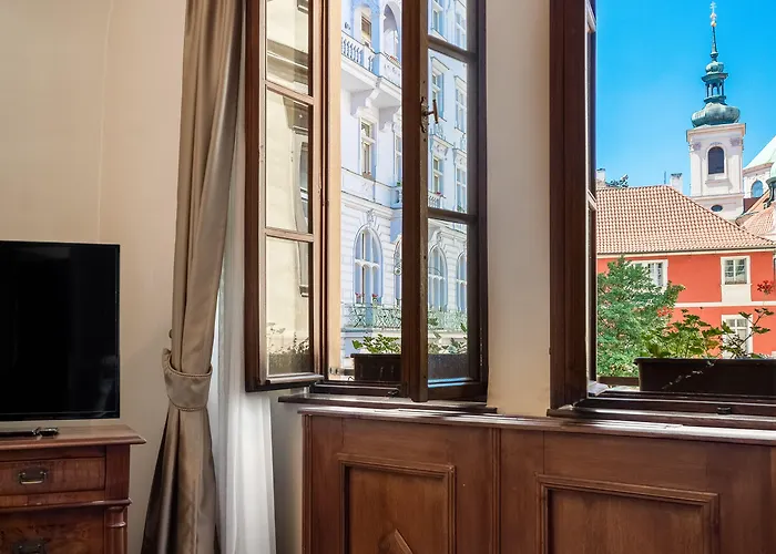 Hotel Aurus By Adrez 4*